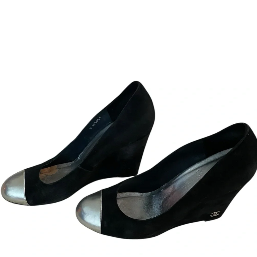 CHANEL Black and Silver Wedges